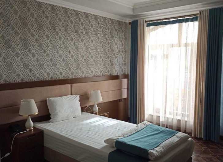 Otel 11